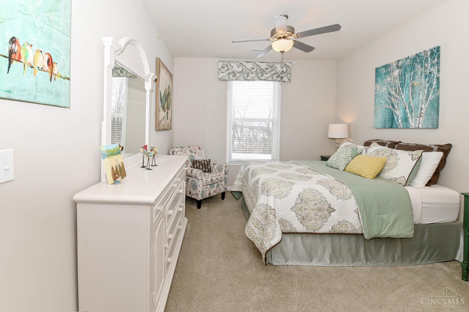 8041 Oakbridge Way 4-104