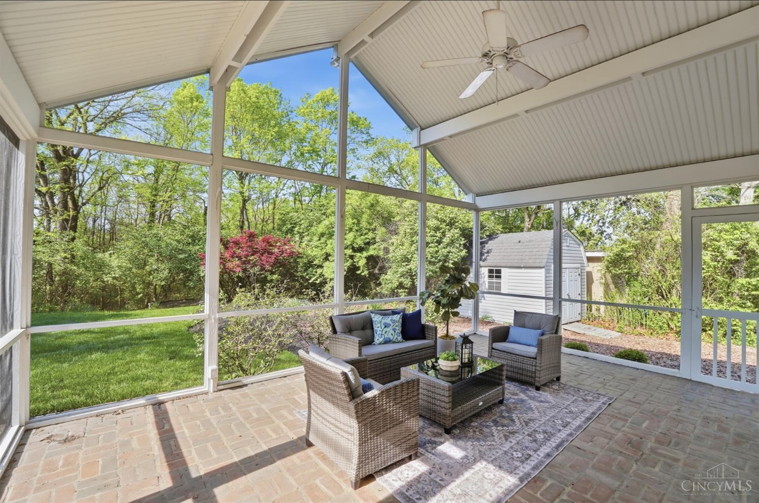 2633 Montchateau Drive