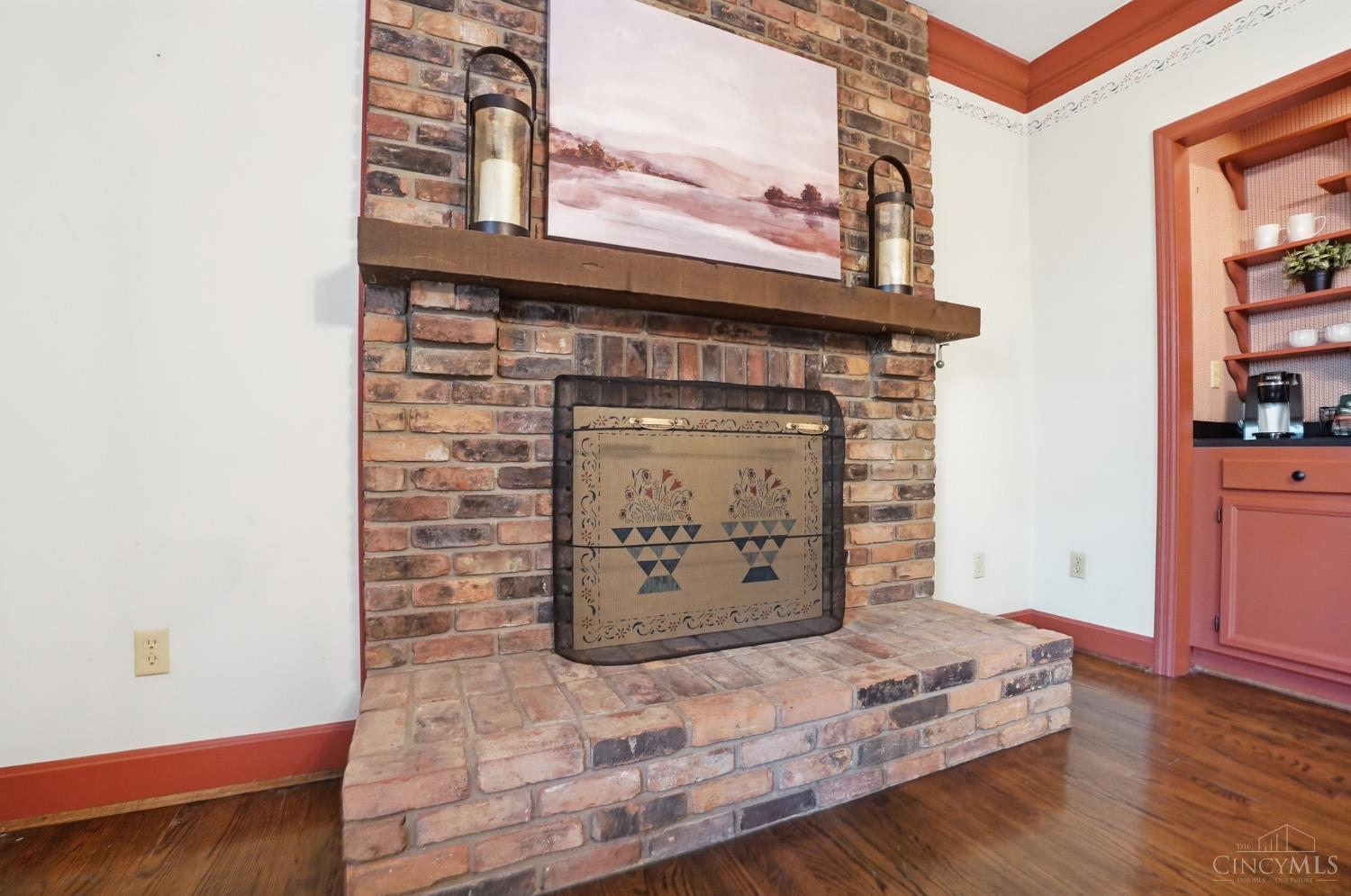 2633 Montchateau Drive