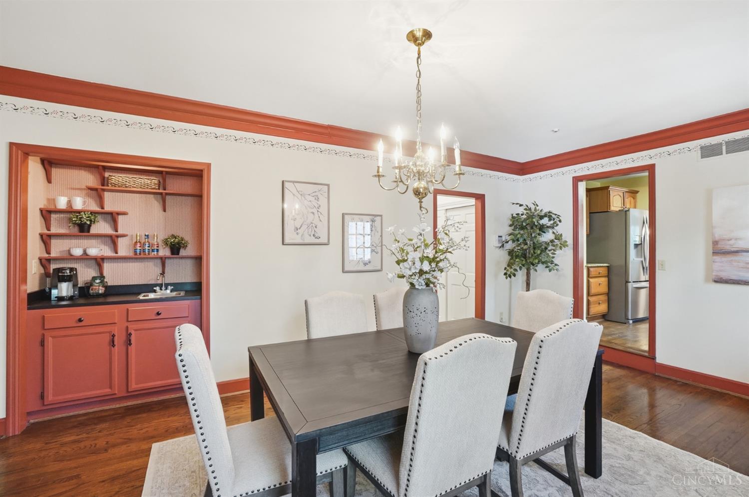2633 Montchateau Drive