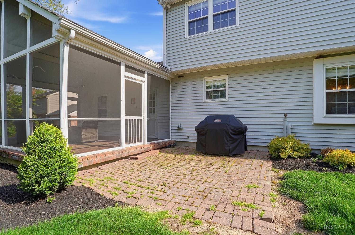 2633 Montchateau Drive
