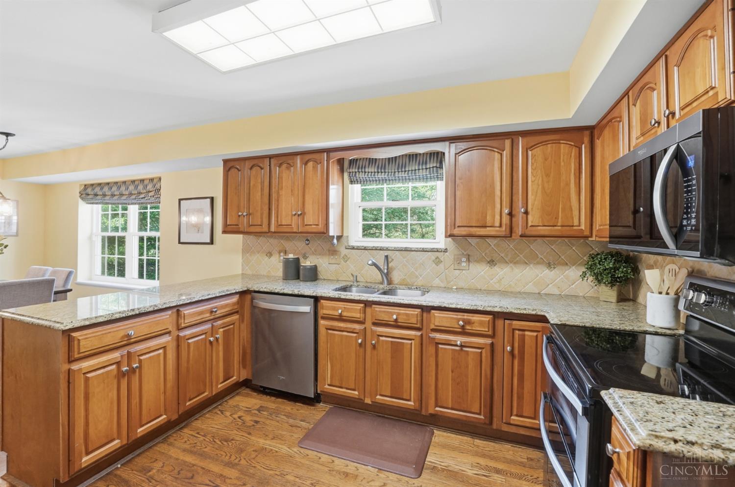 2633 Montchateau Drive