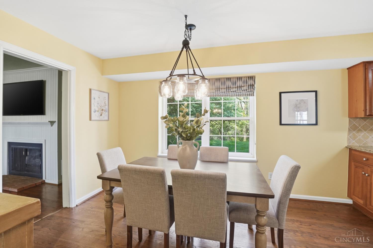 2633 Montchateau Drive