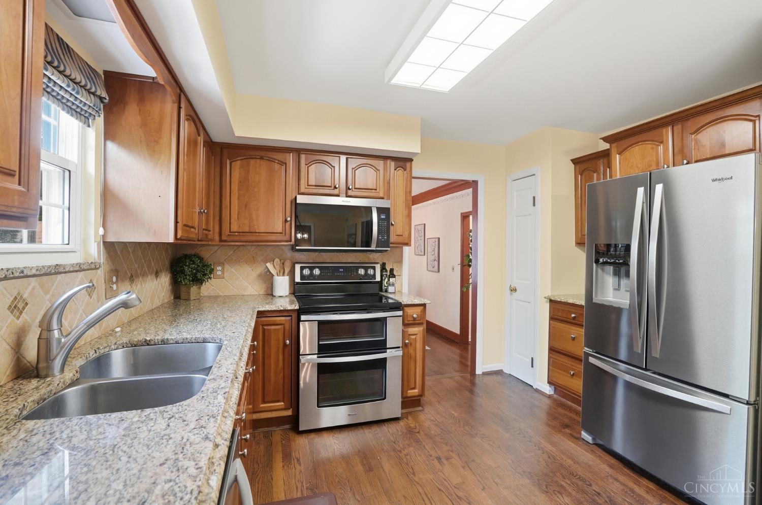 2633 Montchateau Drive