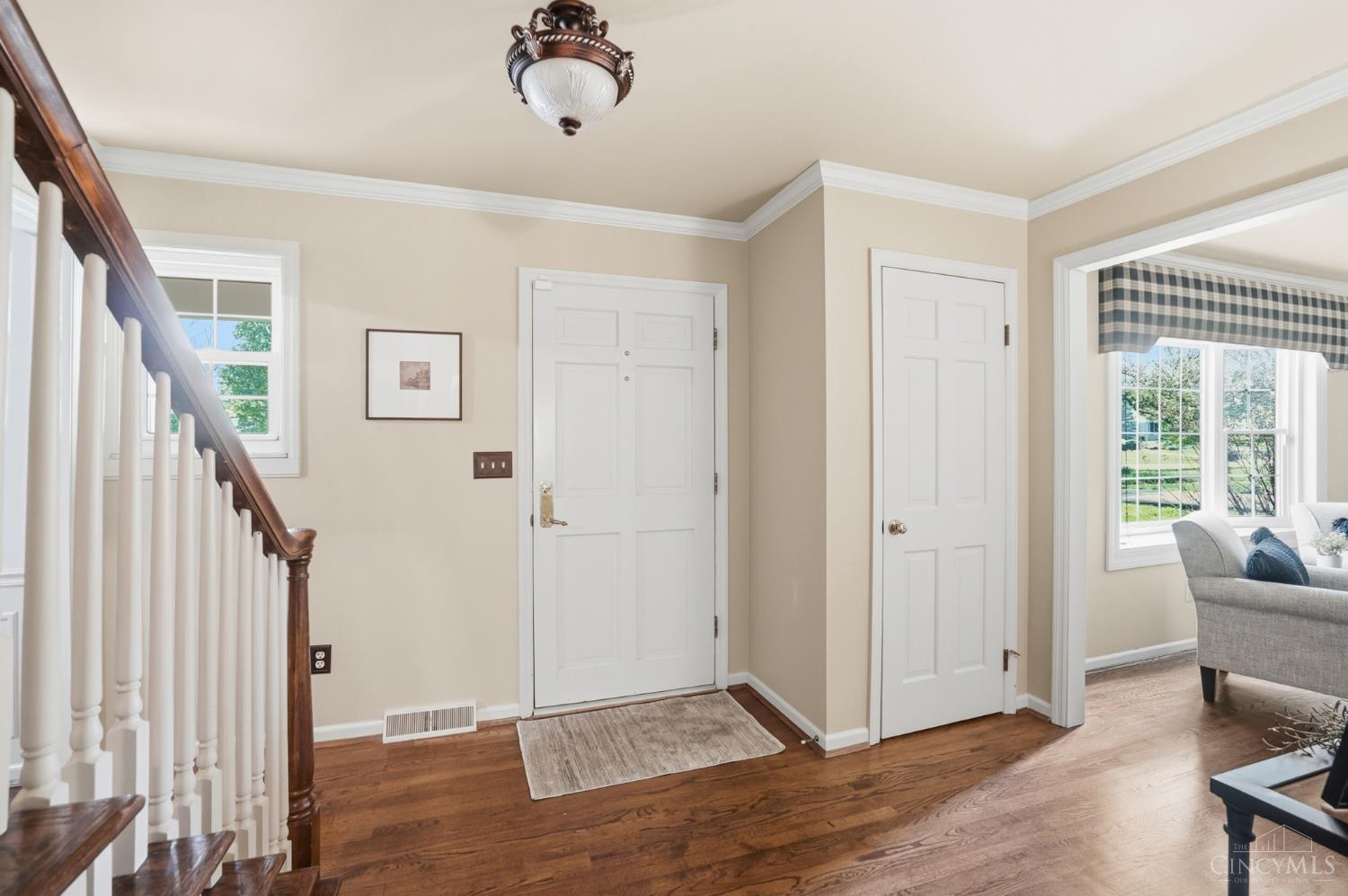 2633 Montchateau Drive