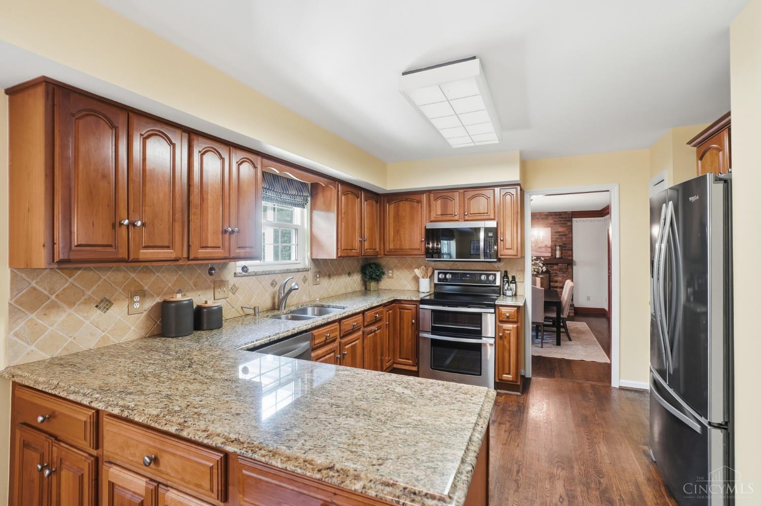 2633 Montchateau Drive