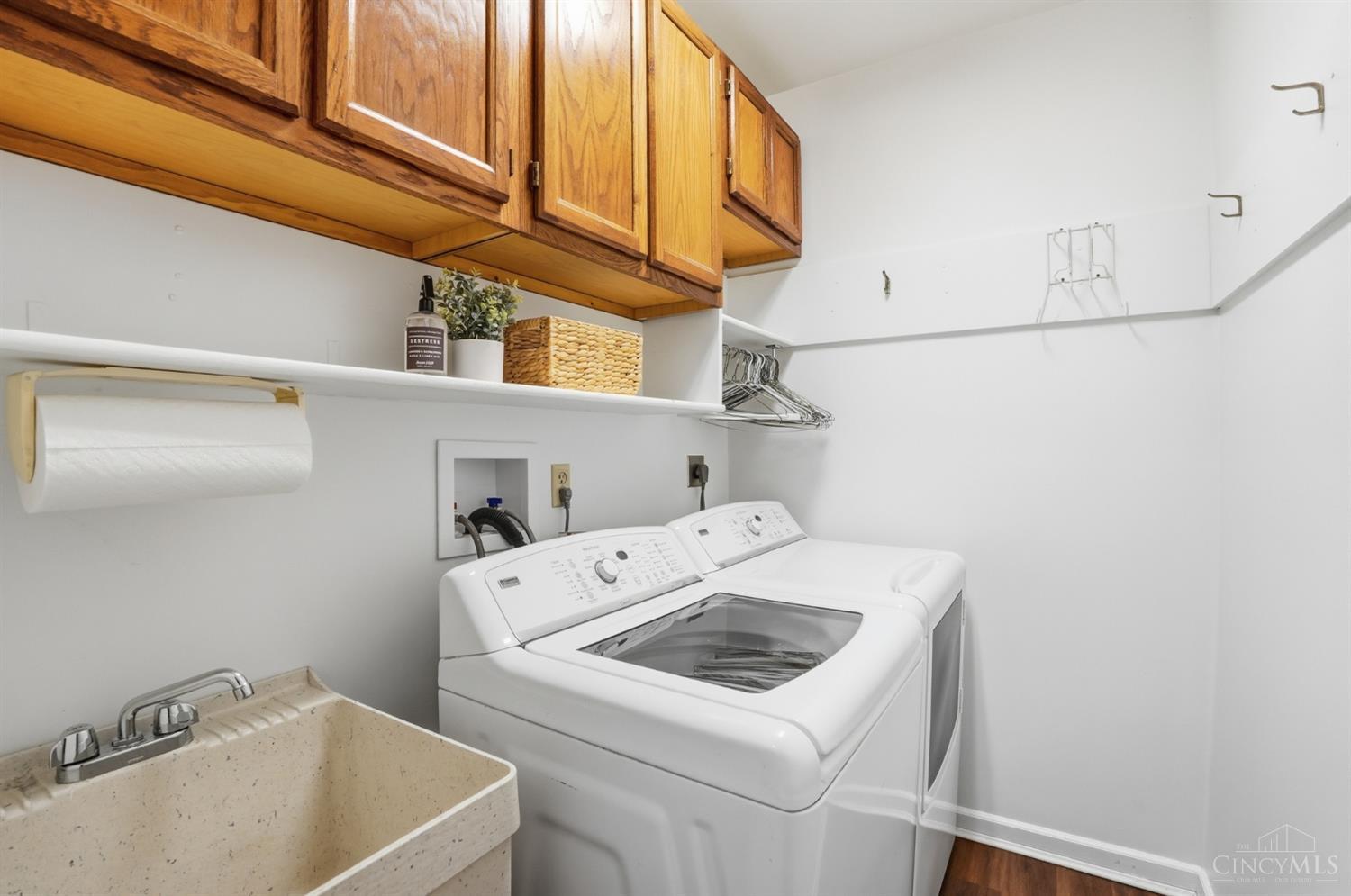2633 Montchateau Drive