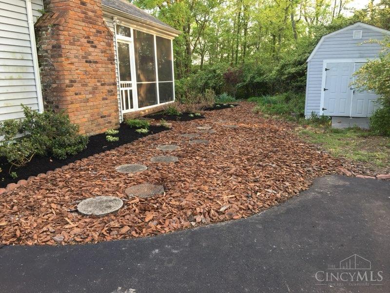 2633 Montchateau Drive