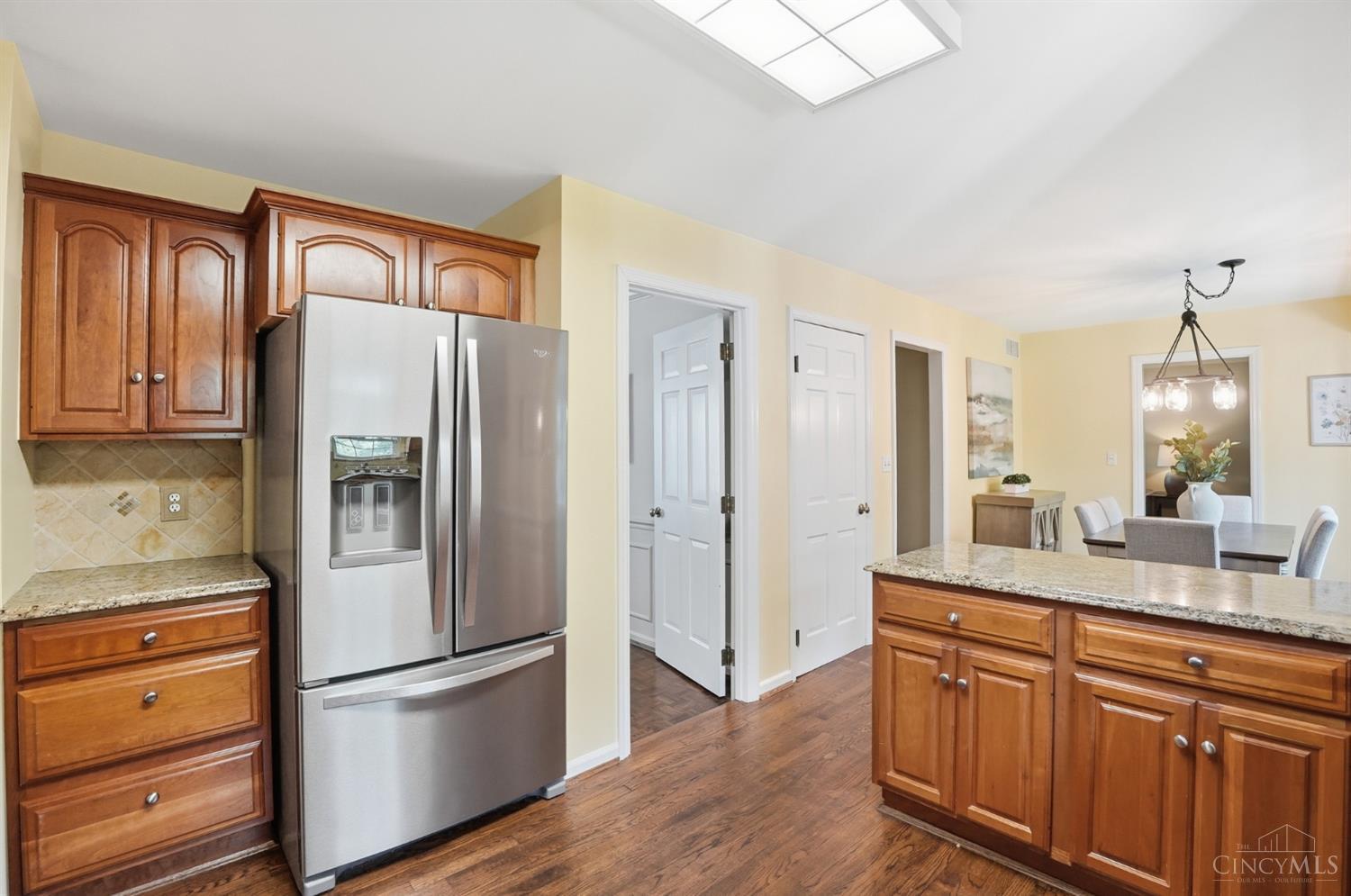 2633 Montchateau Drive