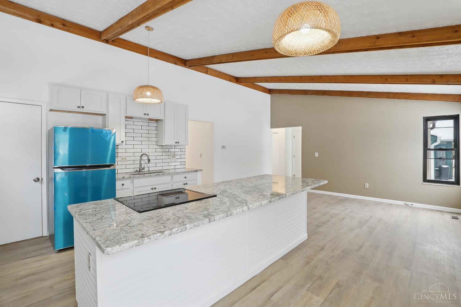 7109 Woodridge Drive