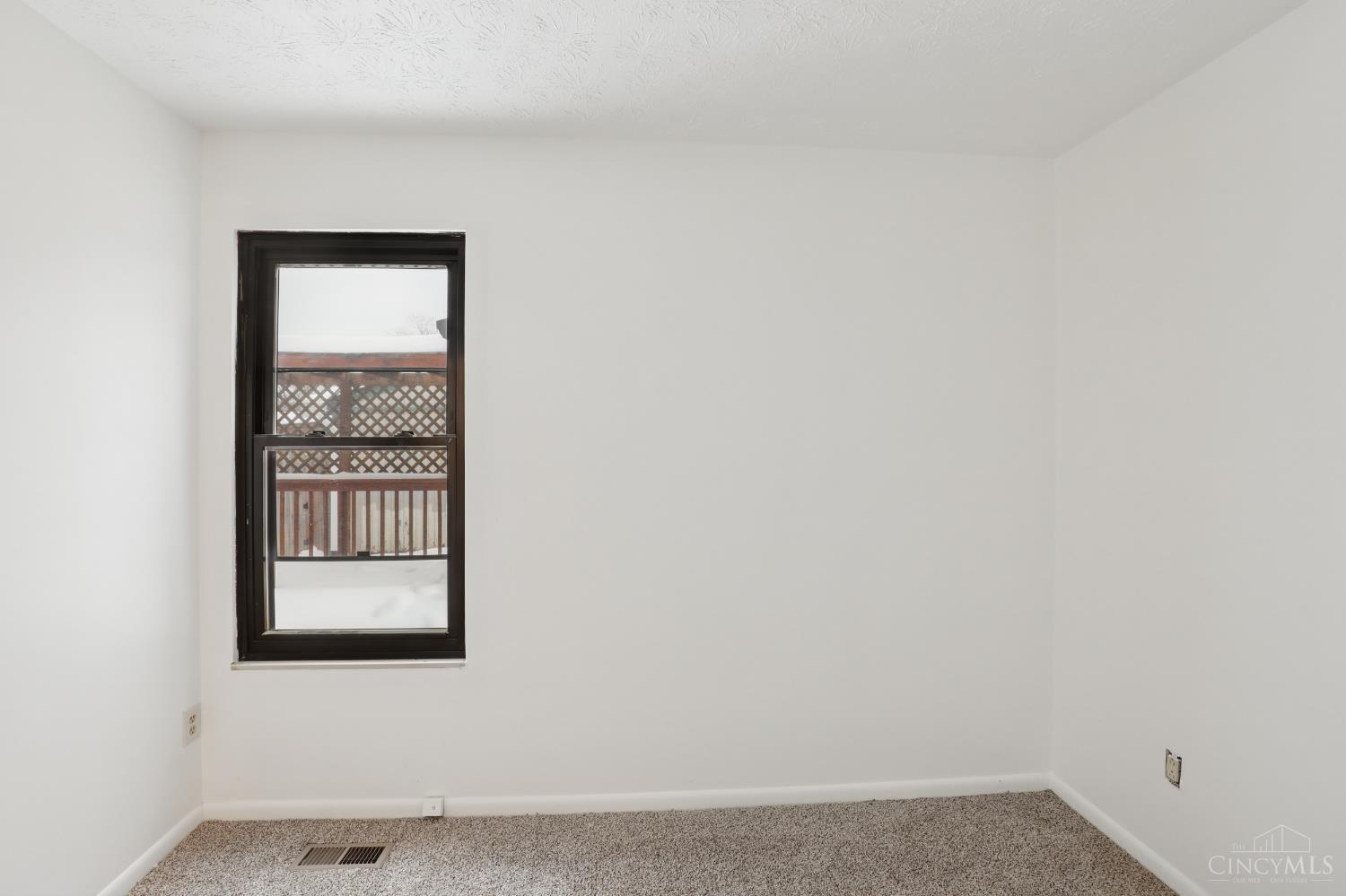 7109 Woodridge Drive