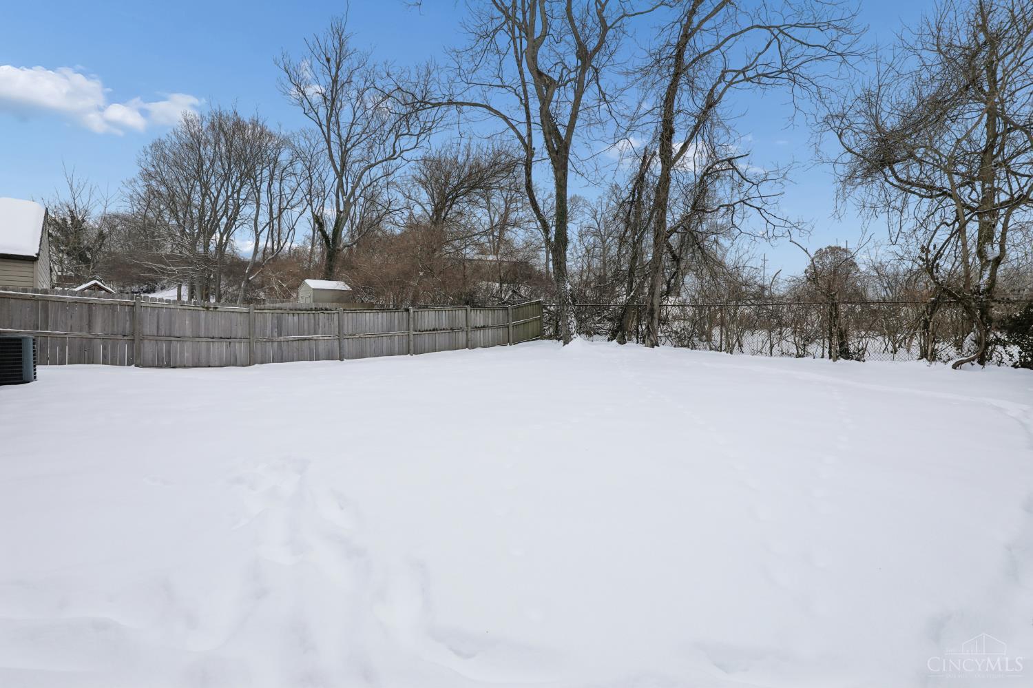 7109 Woodridge Drive