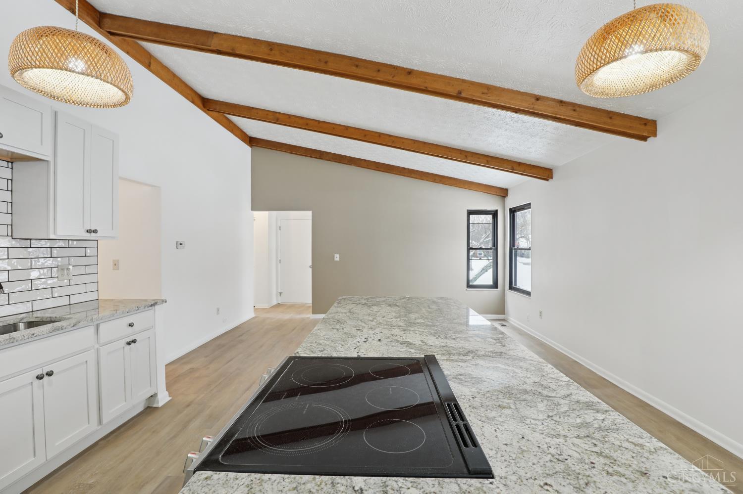 7109 Woodridge Drive