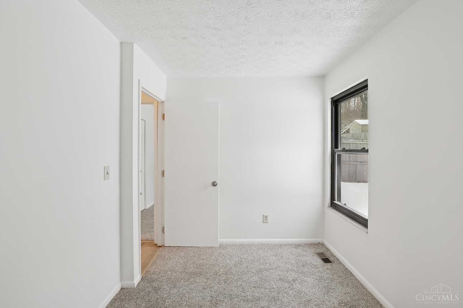 7109 Woodridge Drive