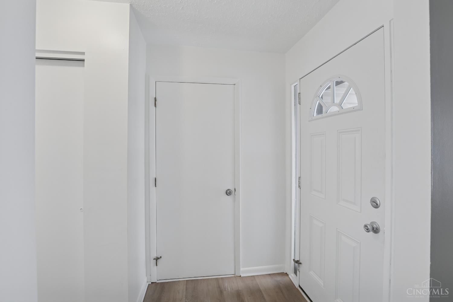 7109 Woodridge Drive