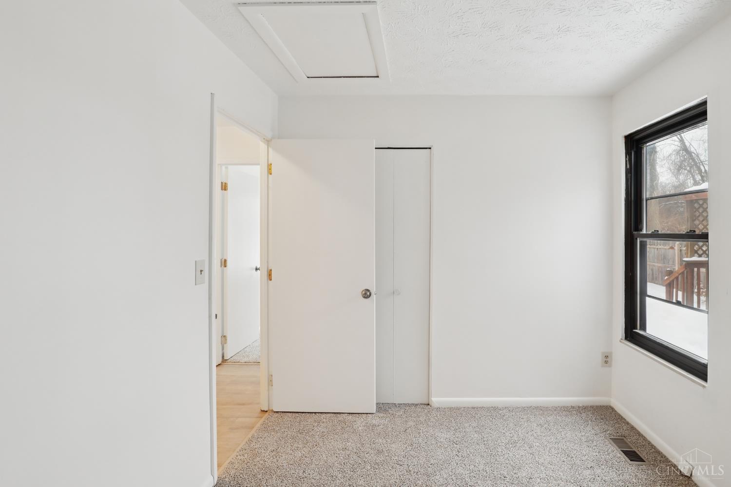 7109 Woodridge Drive