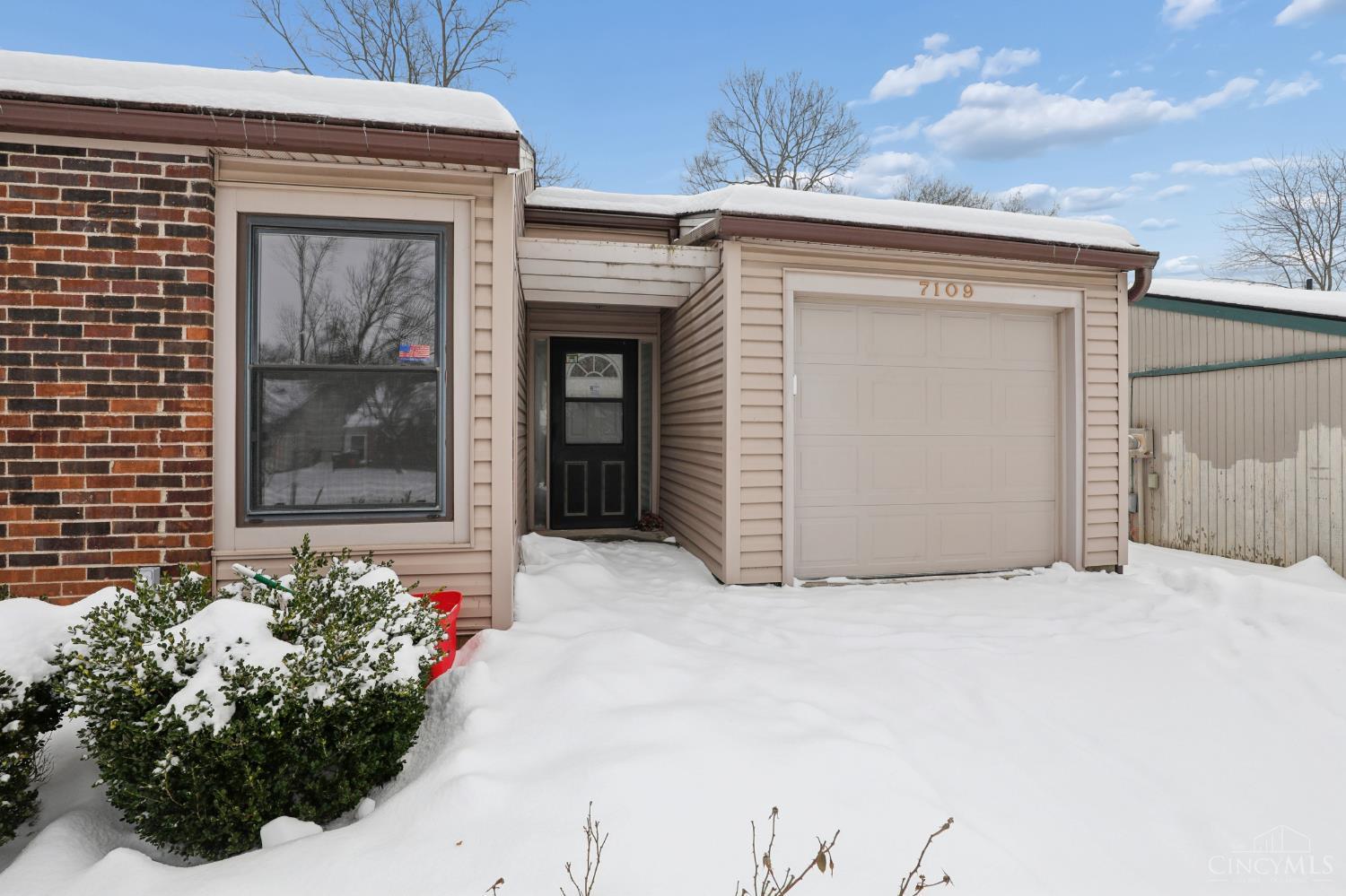 7109 Woodridge Drive