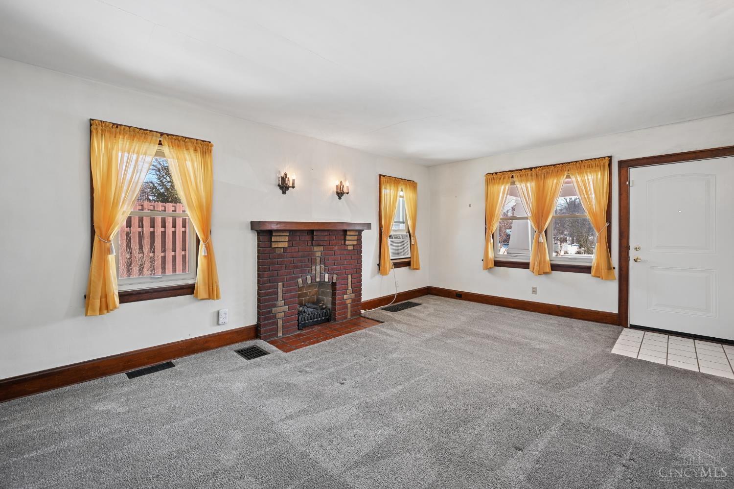 4081 Lee Court