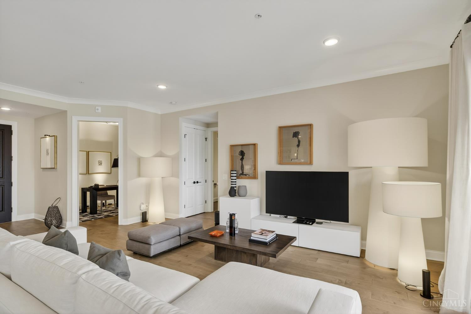 230 Vintage Club Drive 205