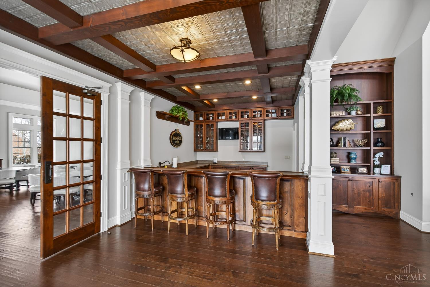 230 Vintage Club Drive 205