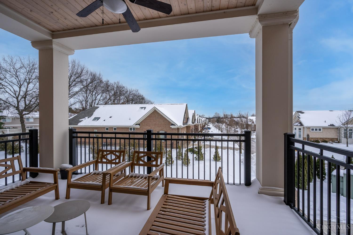 230 Vintage Club Drive 205