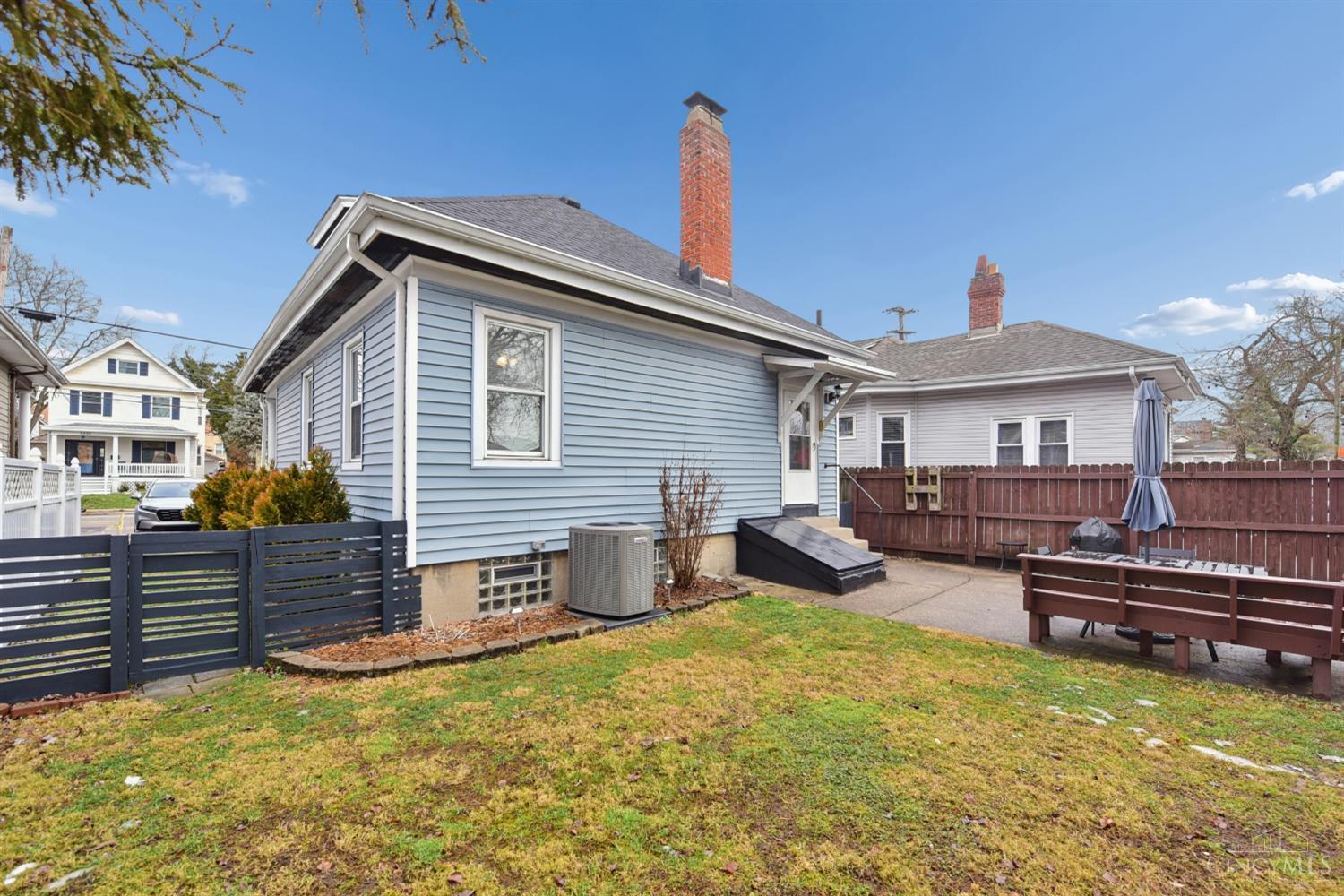 3327 Brotherton Road