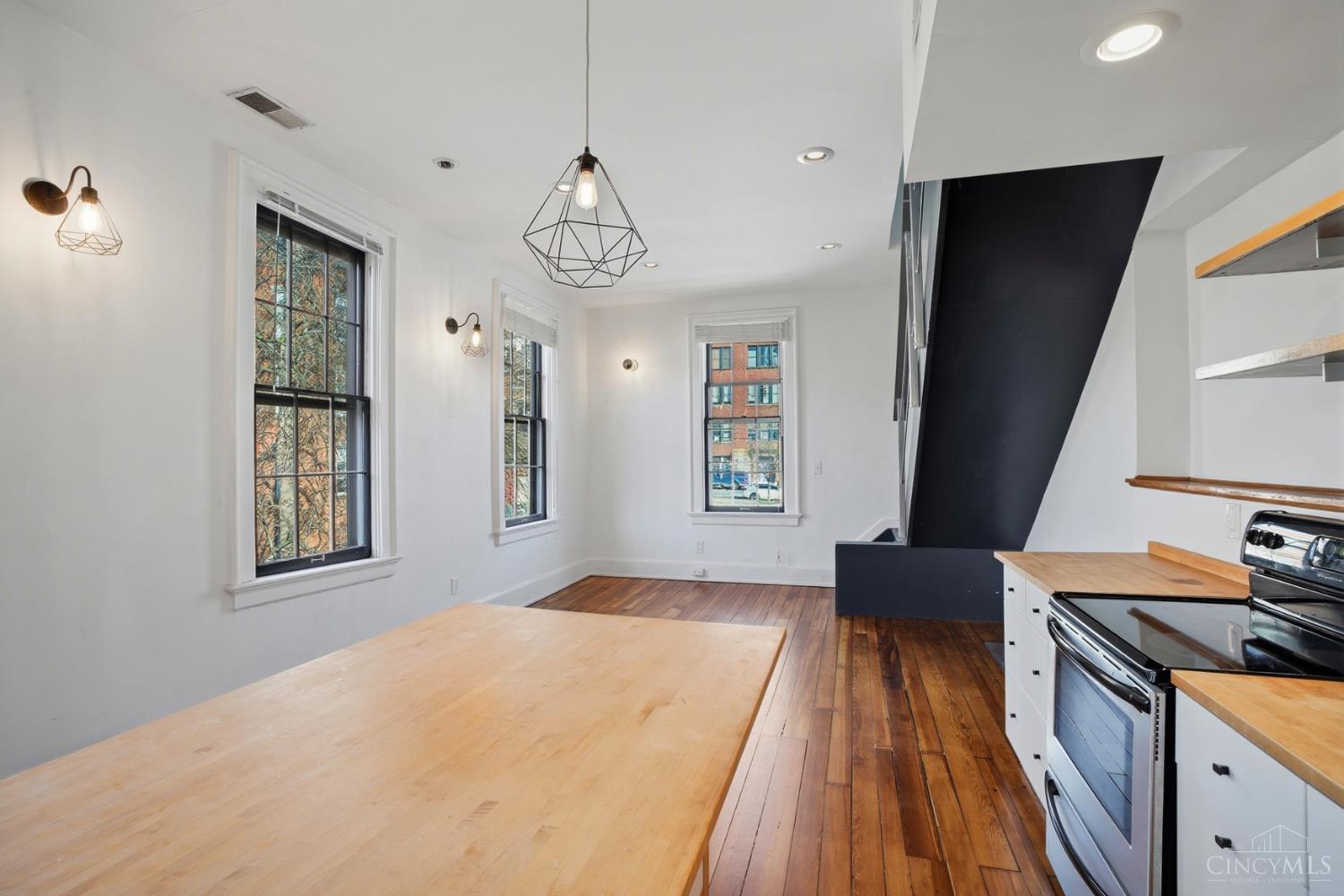 1314 Spring Street 4