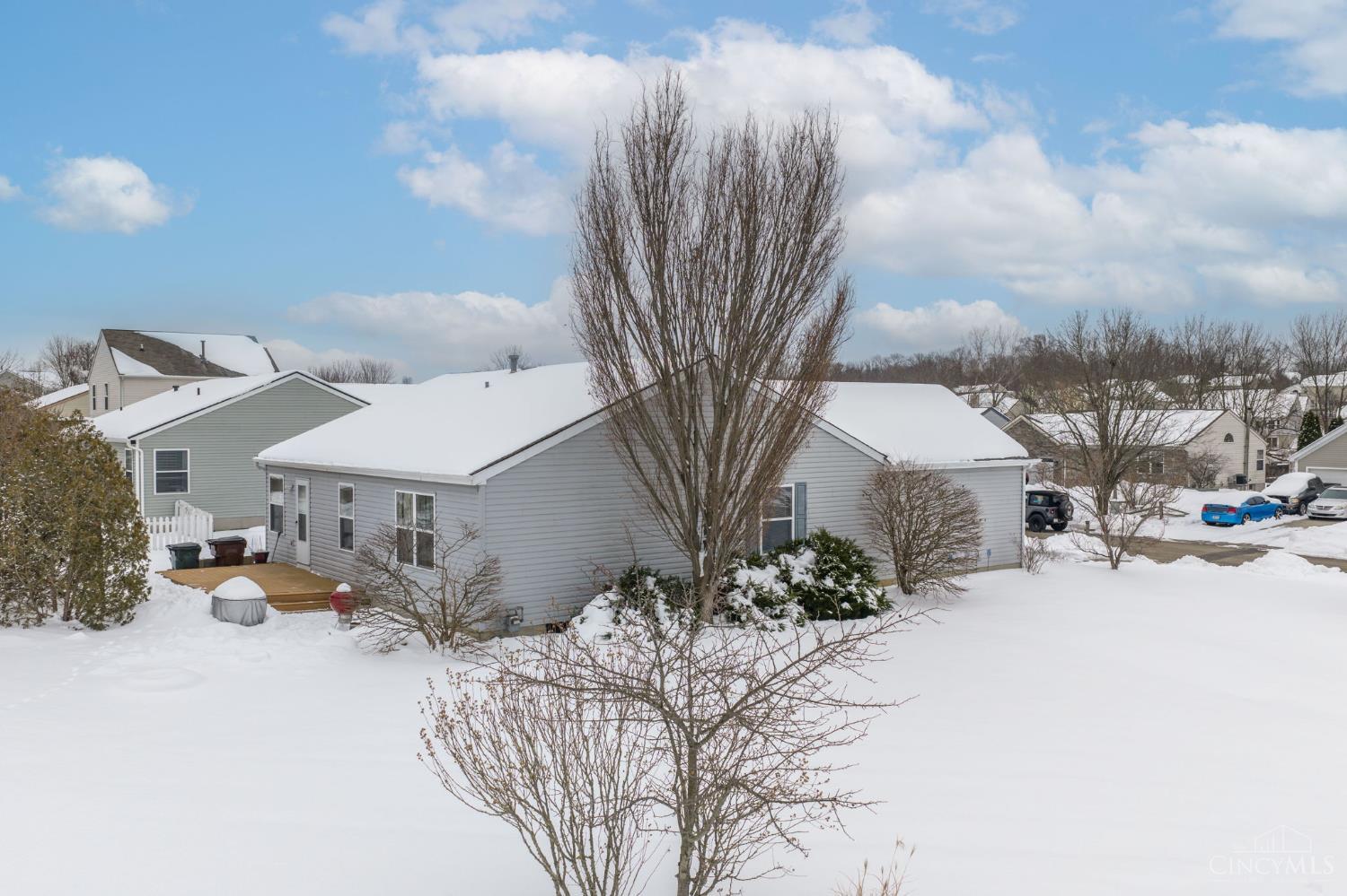 418 Lake Front Drive