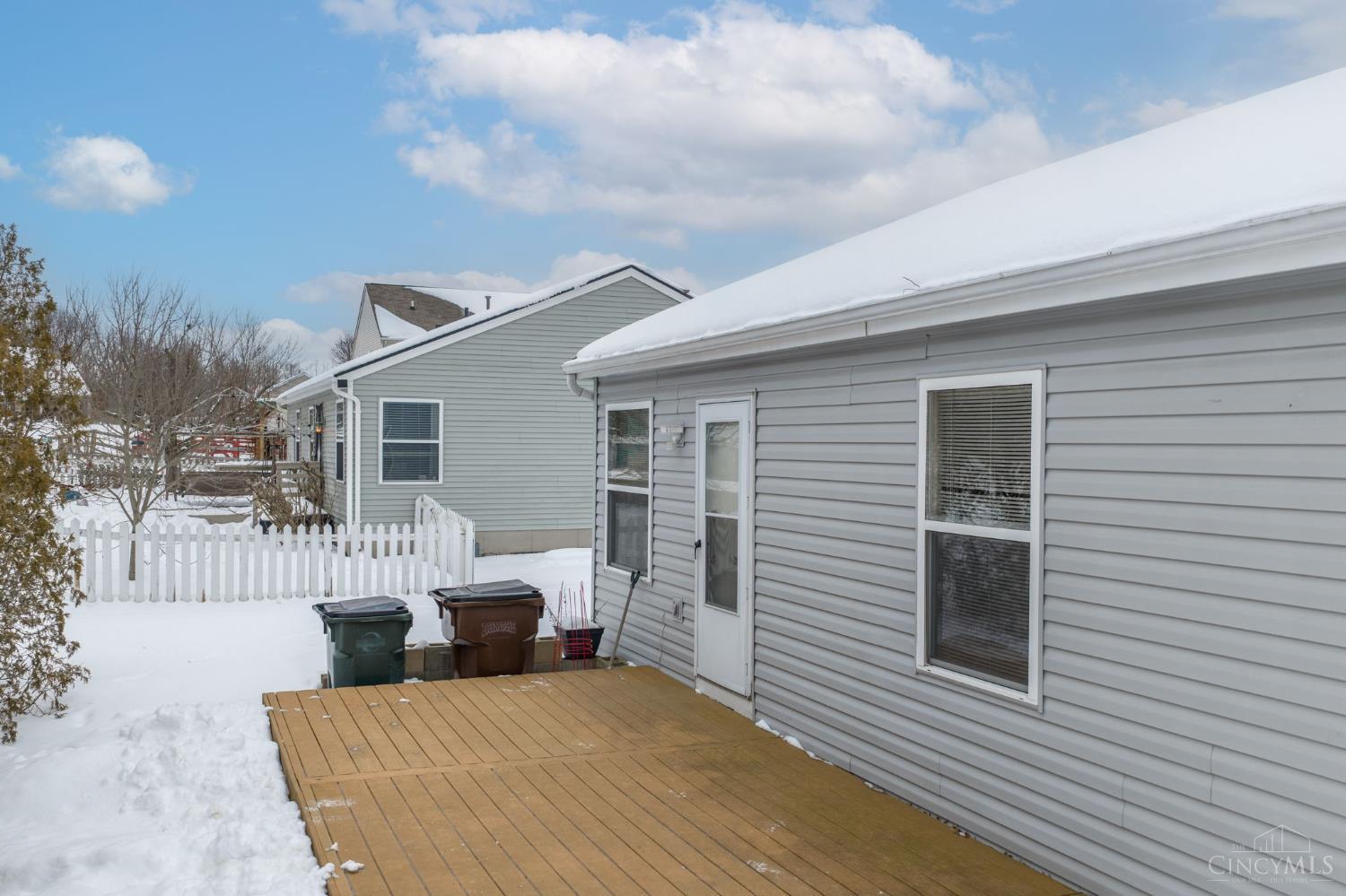 418 Lake Front Drive