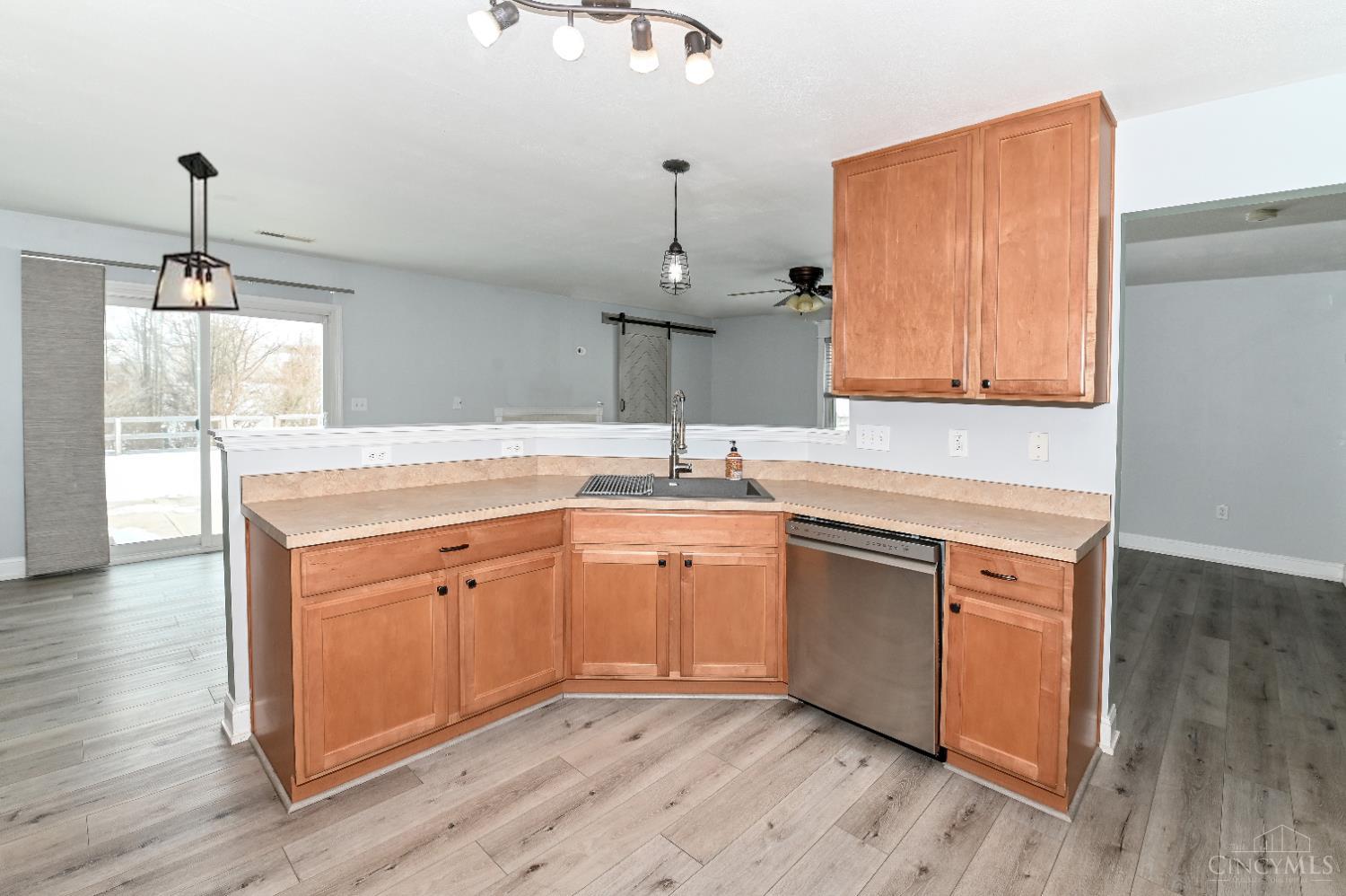 1016 Canterbury Lane