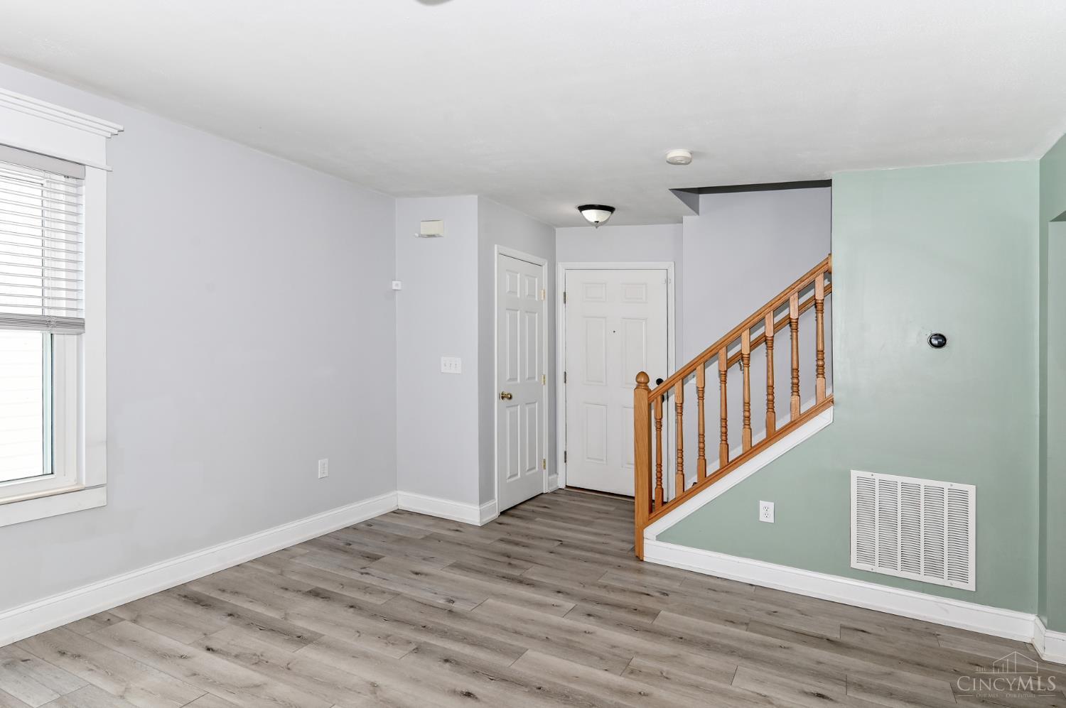 1016 Canterbury Lane