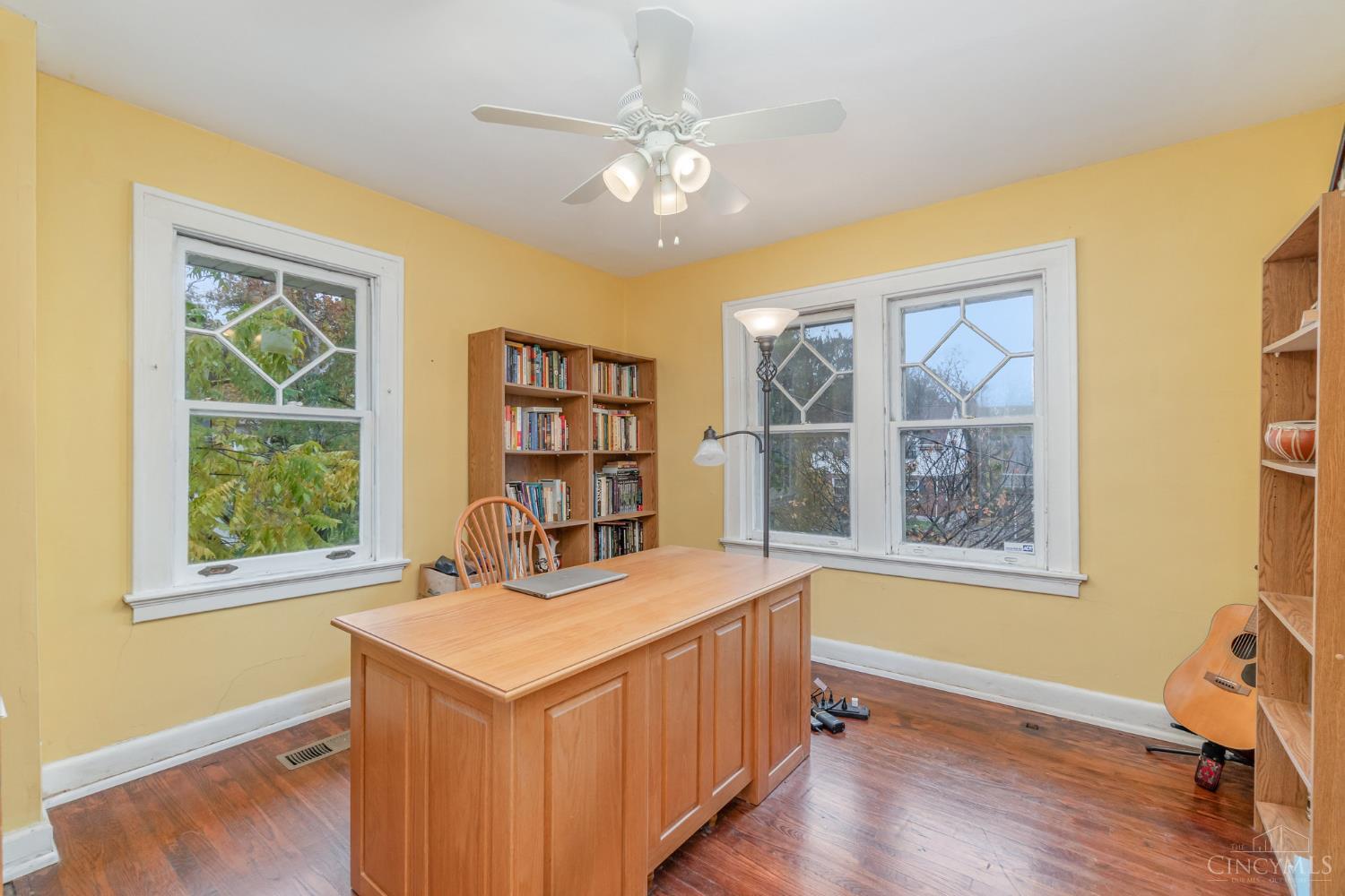 3954 Glencross Avenue