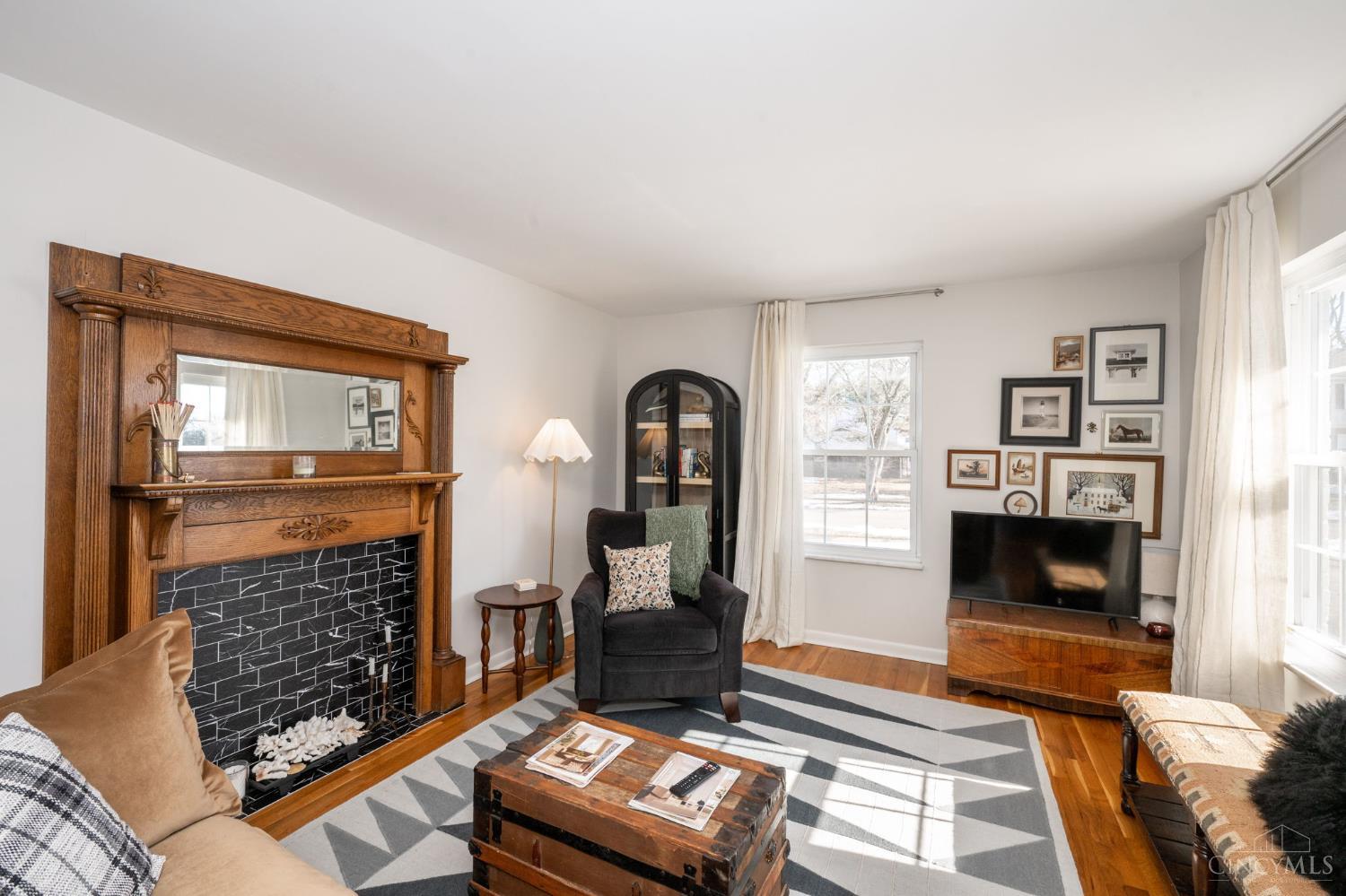 2713 Falconbridge Drive