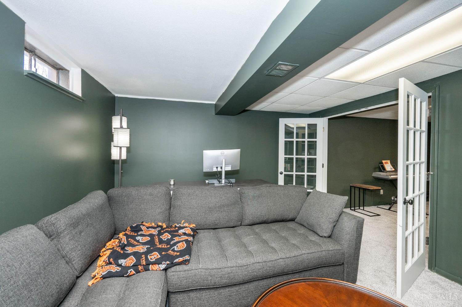 2713 Falconbridge Drive