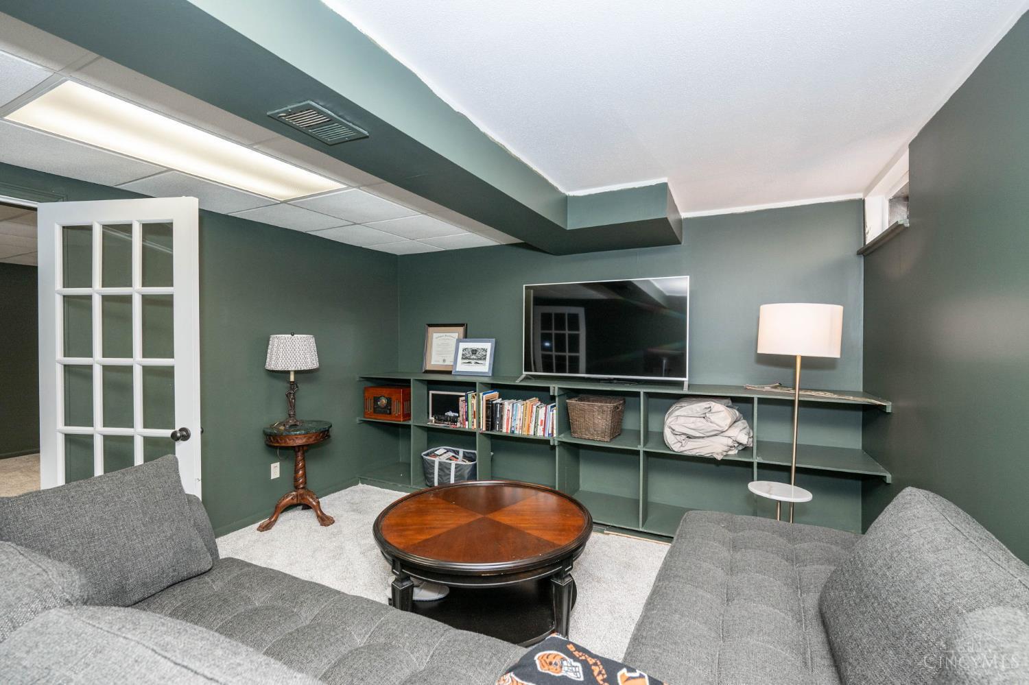 2713 Falconbridge Drive