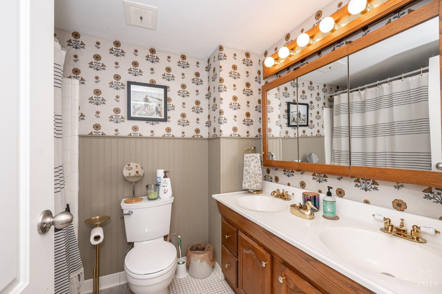 2713 Falconbridge Drive