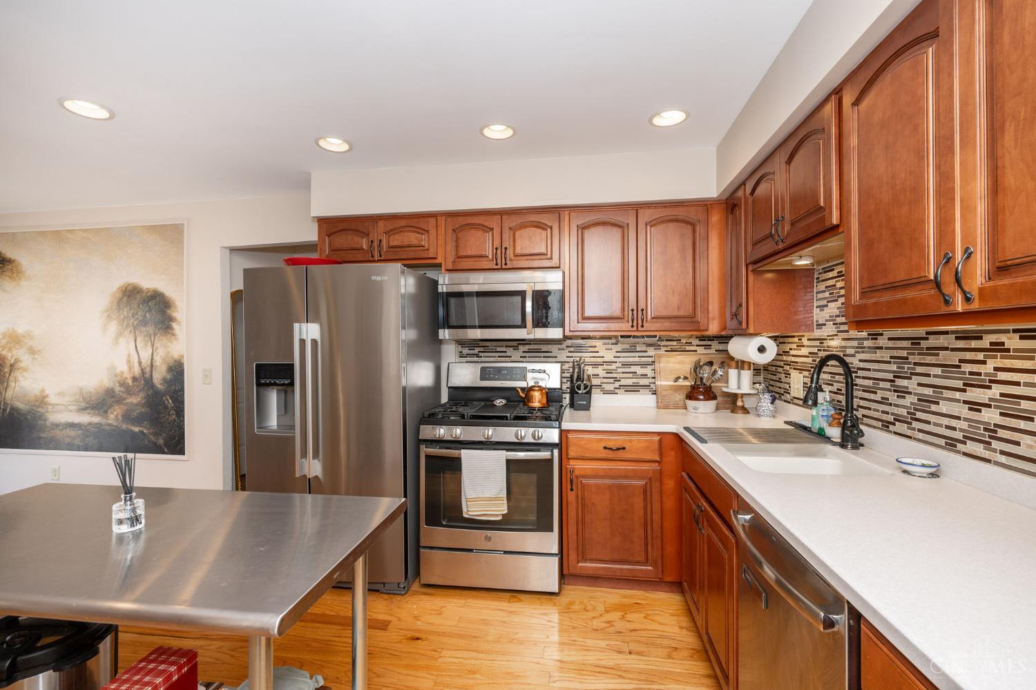 2713 Falconbridge Drive