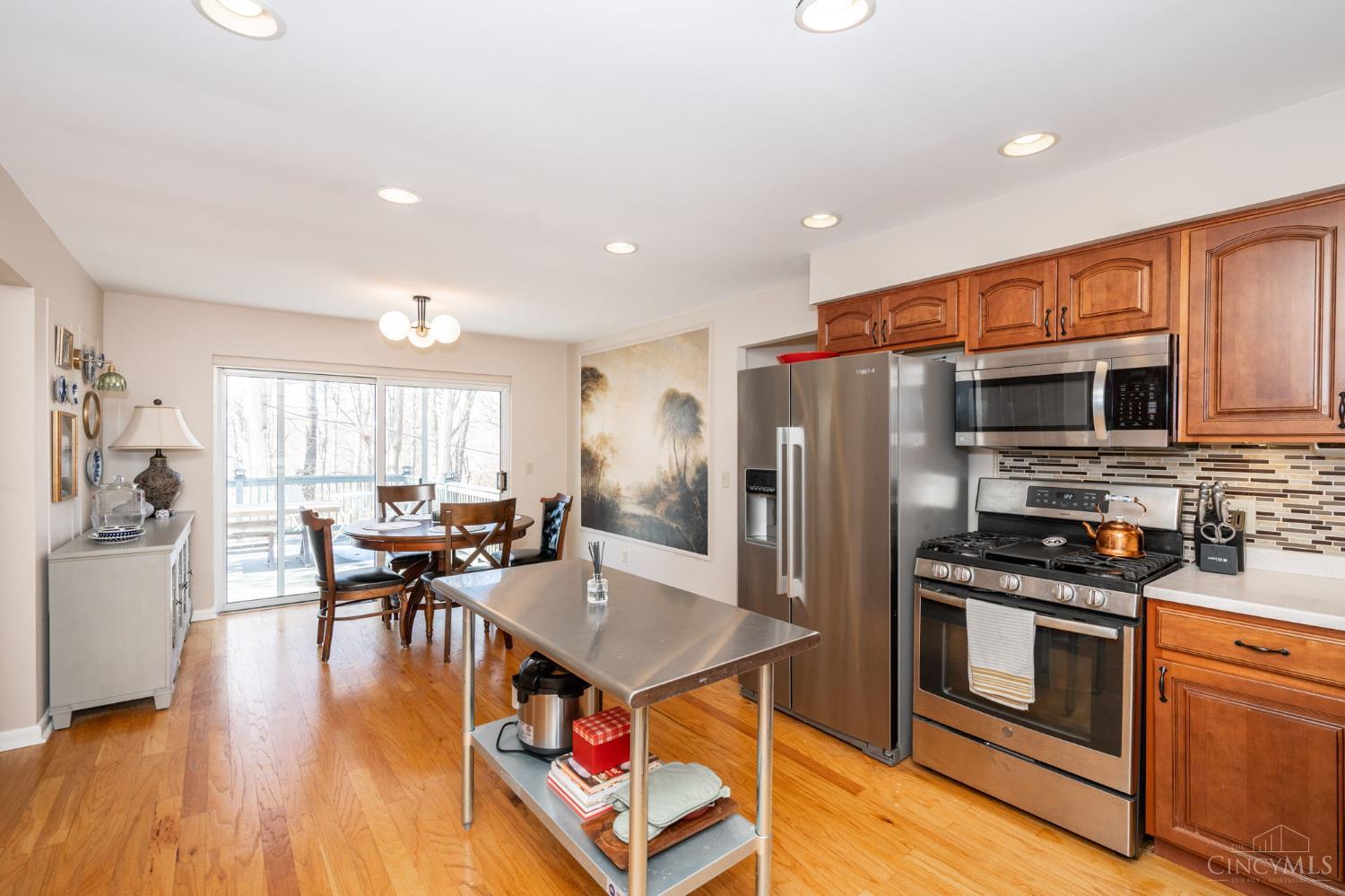 2713 Falconbridge Drive