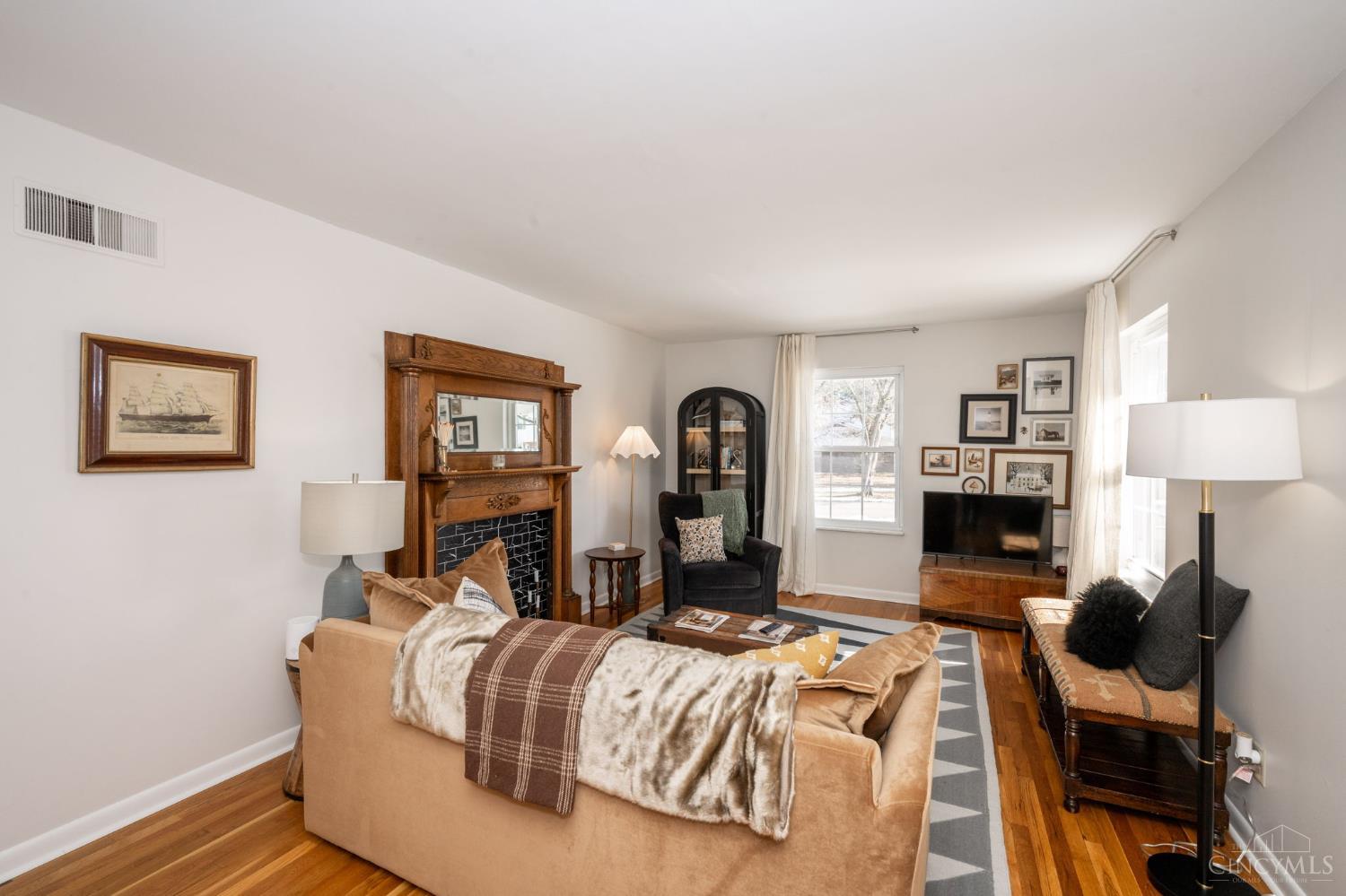 2713 Falconbridge Drive