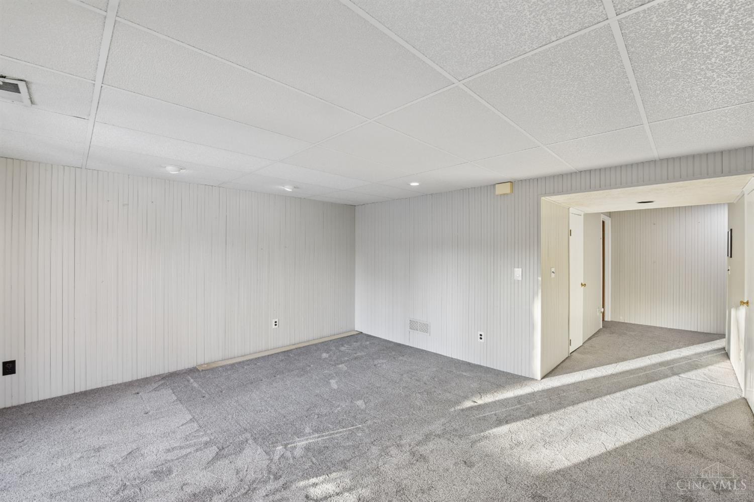 3030 Stratford Court 122