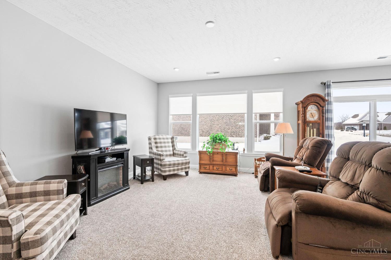 5100 Renaissance Park Drive