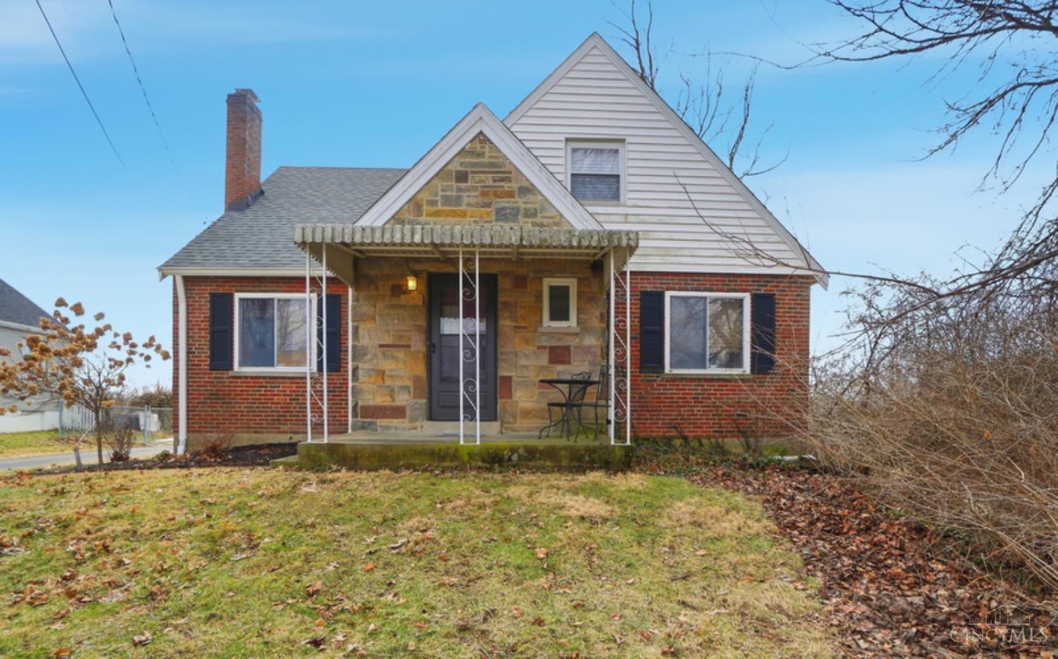 3631 Semloh Avenue