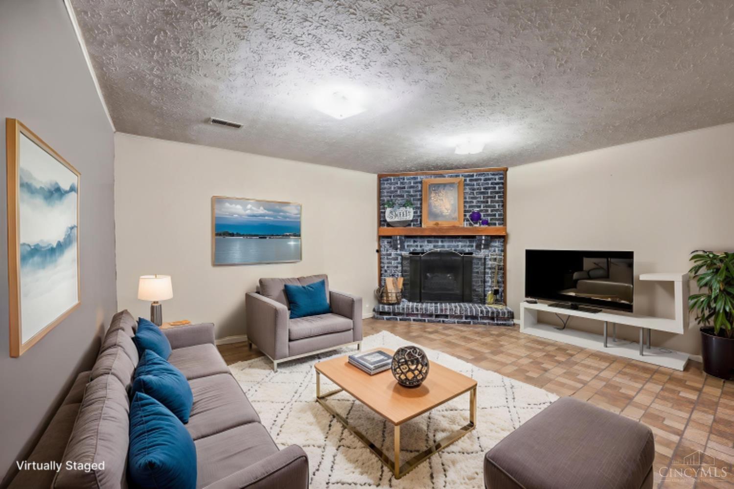 9570 Stateland Court
