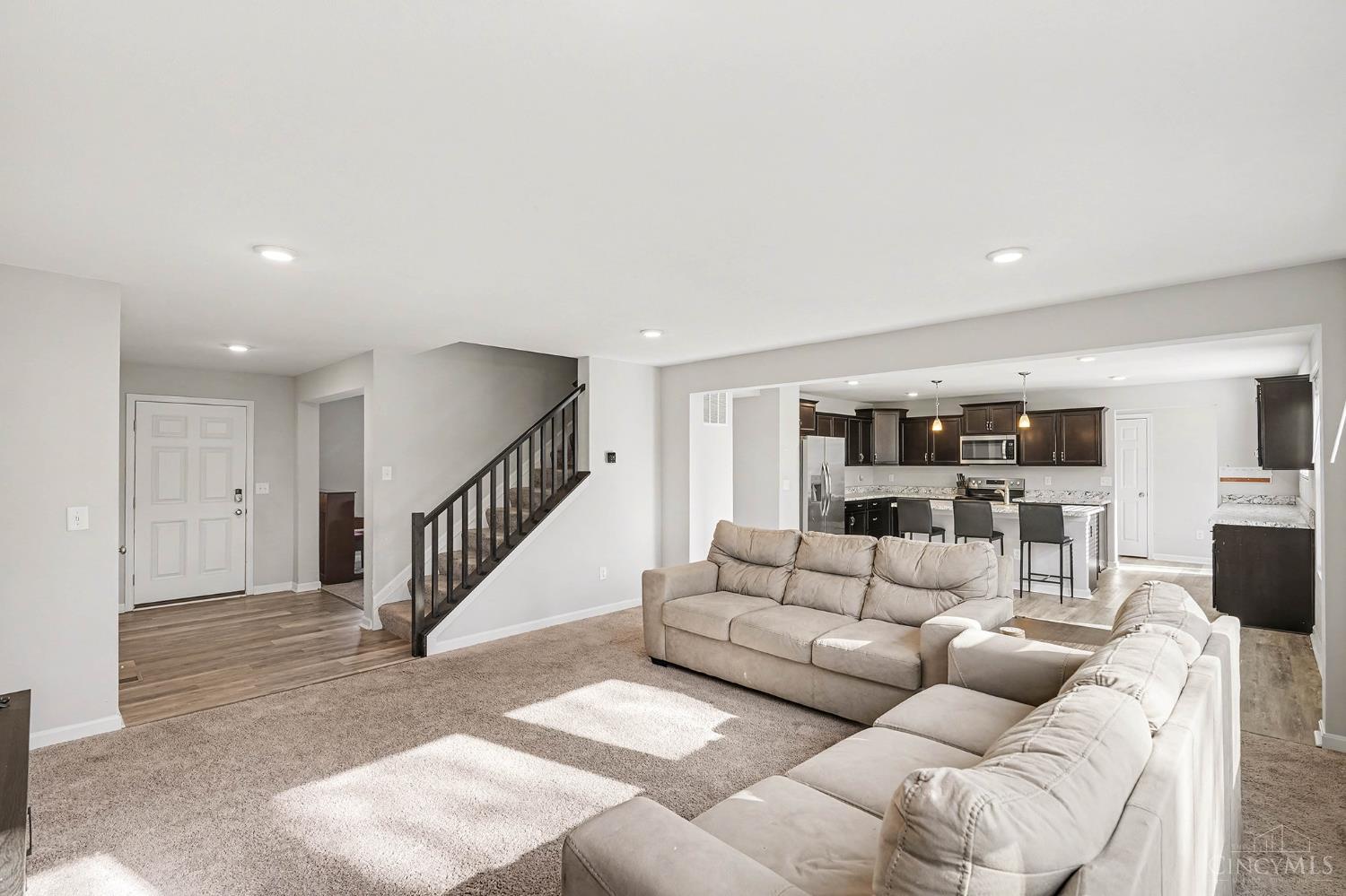 2115 Crossridge Drive