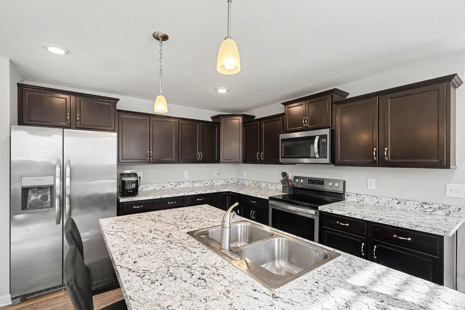 2115 Crossridge Drive