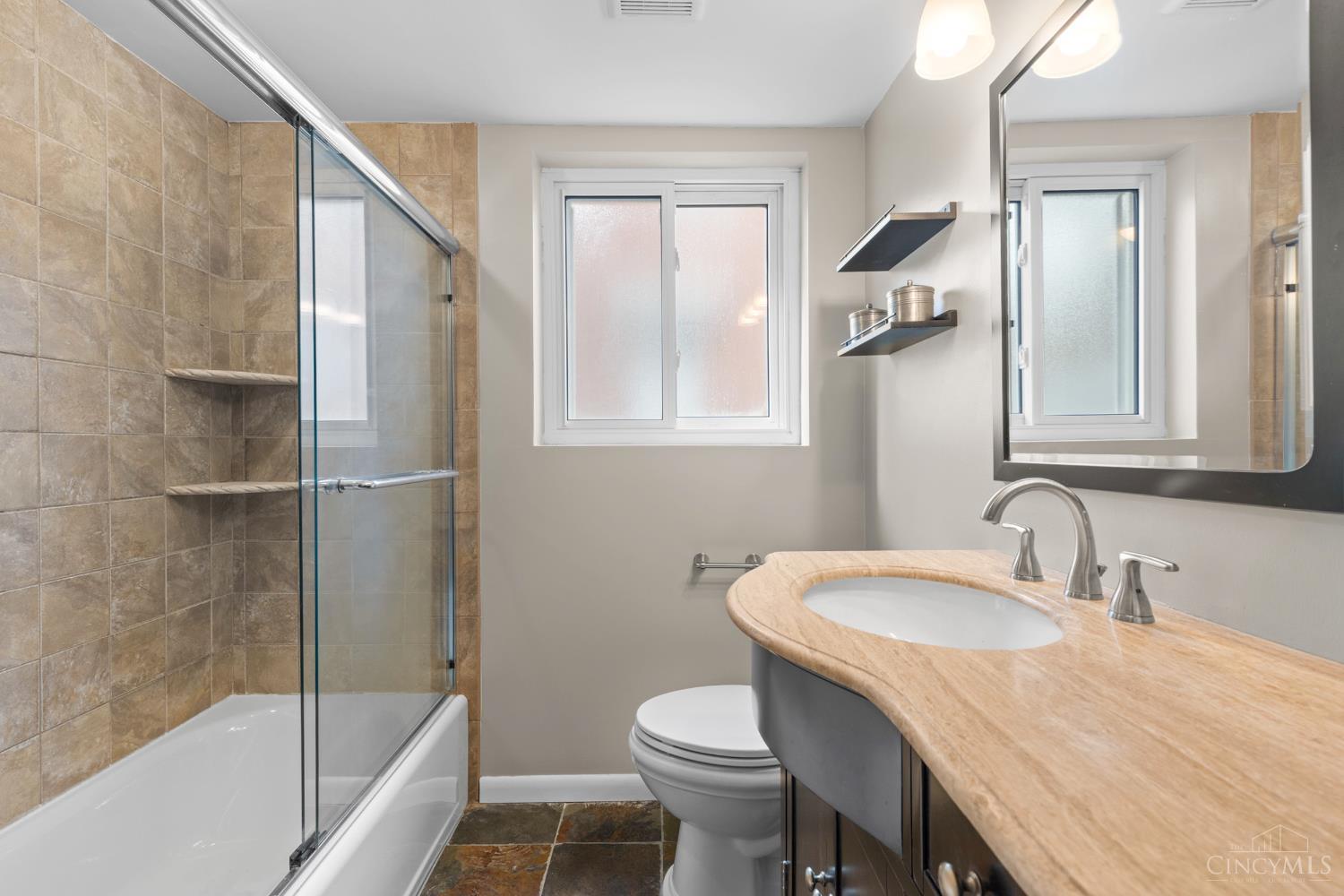 1231 Meriweather Avenue