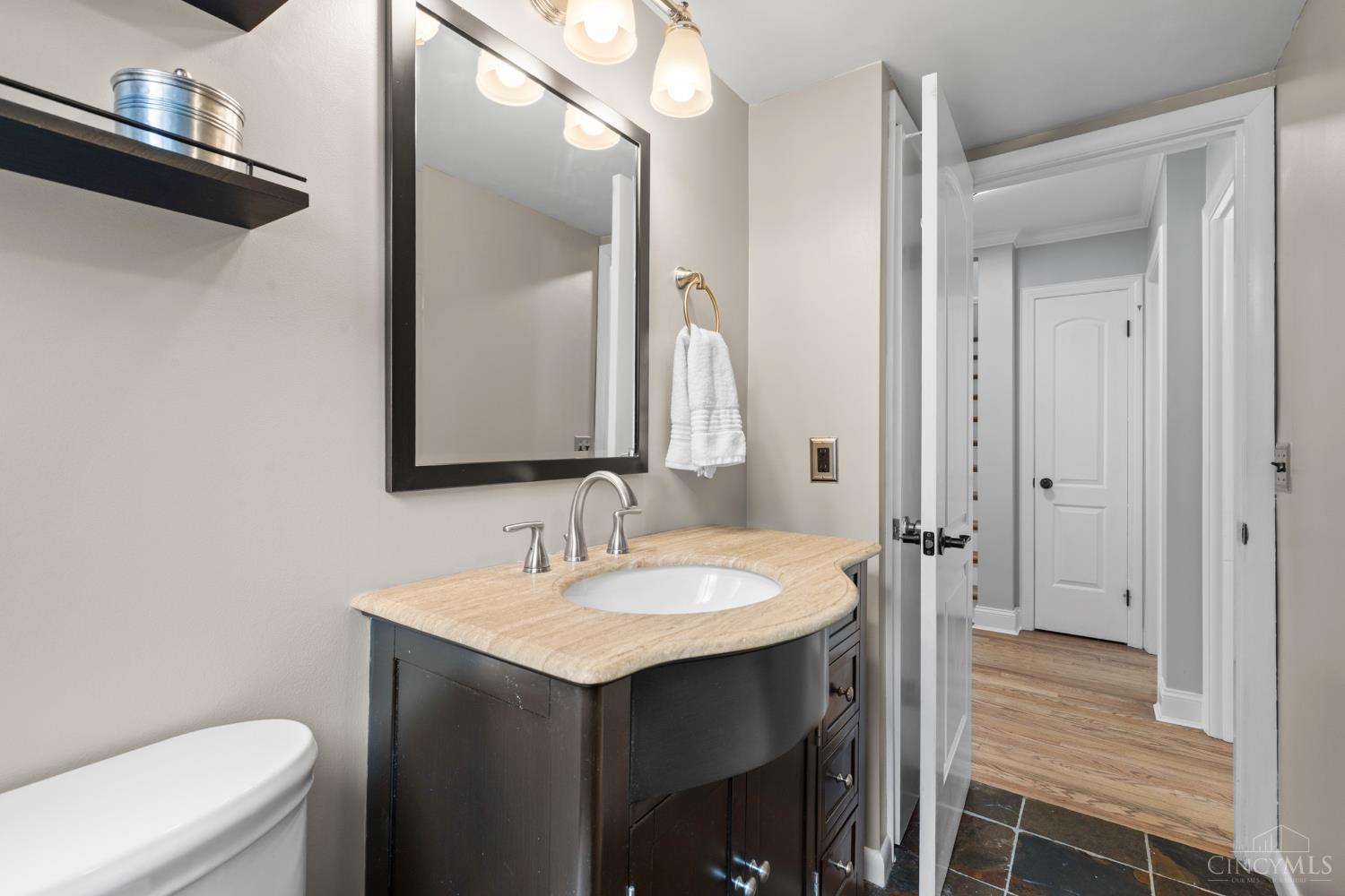 1231 Meriweather Avenue