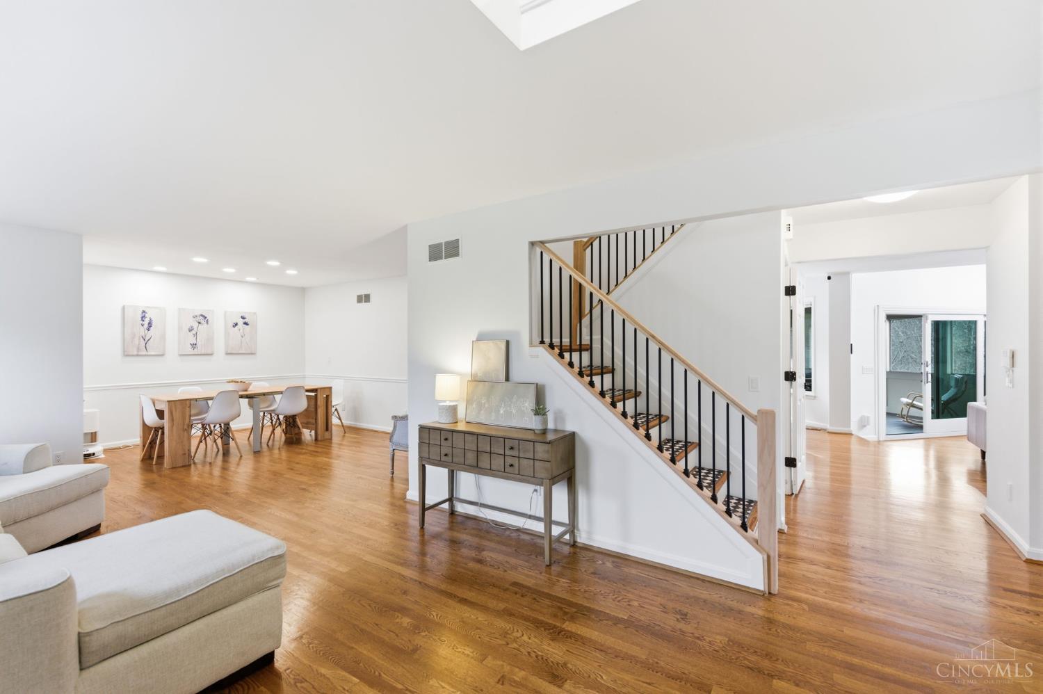 9933 Hampstead Court