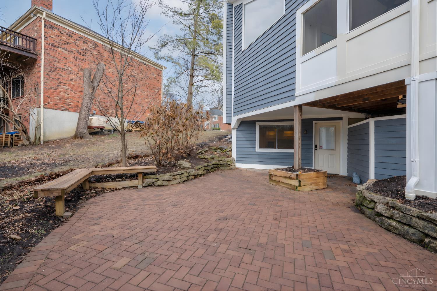 9933 Hampstead Court
