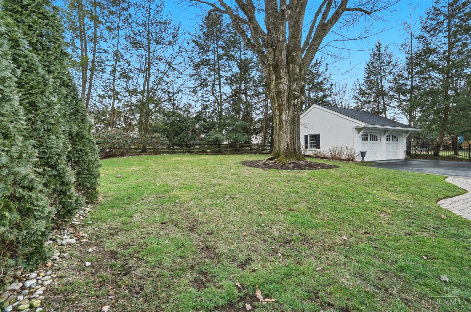 6617 Mariemont Avenue